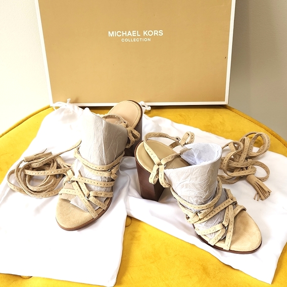 MICHAEL KORS SUEDE FRINGE LACE-UP SANDALS - Picture 4 of 10